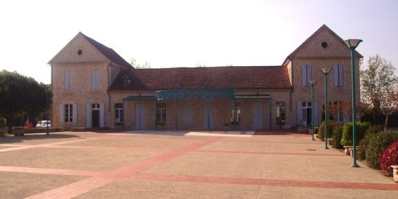 place de mairie bourran 47320
